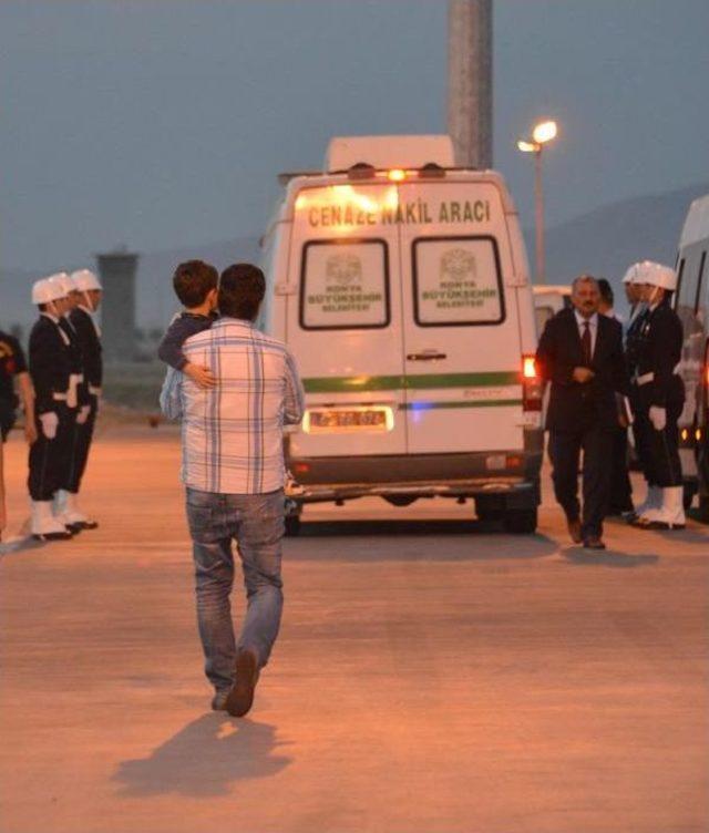 Şehit Polis Müdürü Beyazıt Çeken'in Cenazesi Konya'da