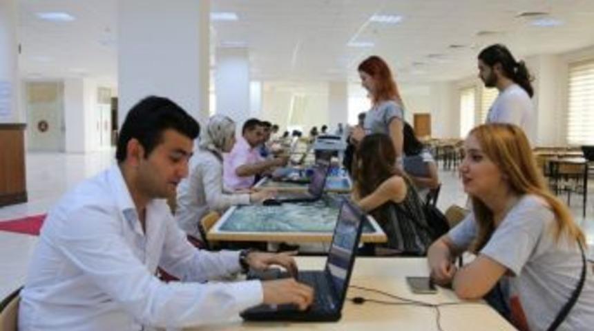 Ne&uuml;&rsquo;ye 3 Bin 757 &Ouml;ğrenci Kesin Kayıtlarını Yaptırdı