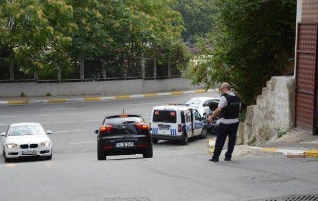 Abd Başkonsolosluğu’Na Gelenler Didik Didik Aranıyor