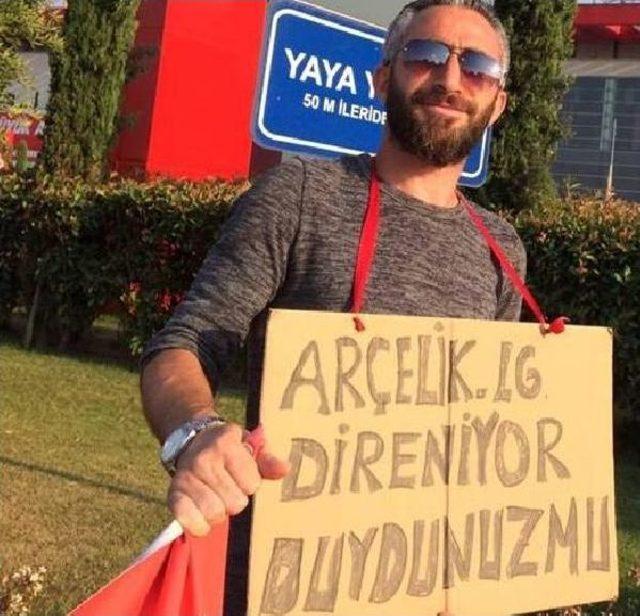 Gebze'de Işten Çıkarılan Işçiler Için Eylem