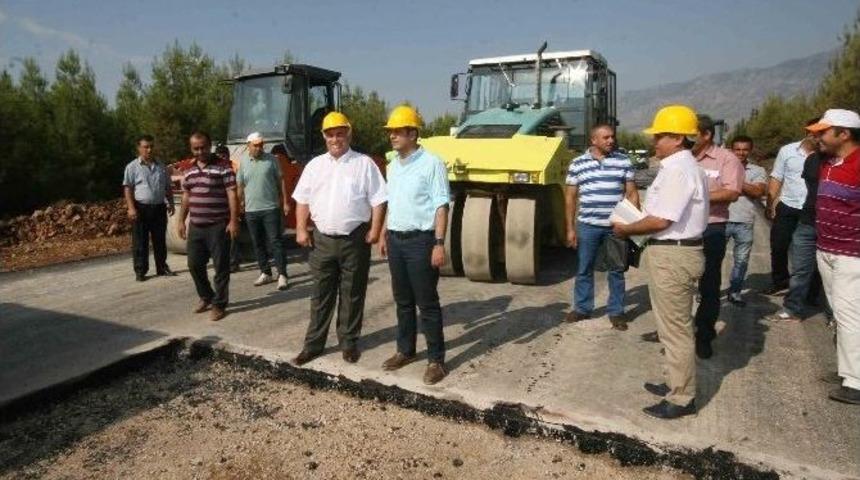 D&ouml;şemealtı Sanayi Esnafının Yol Sevinci