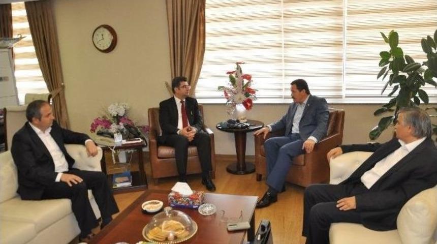 Eğitim-bir-sen Genel Başkanı Yal&ccedil;ın, Milli Eğitim Bakanı Yardımcısı Erdem&rsquo;i Ziyaret Etti