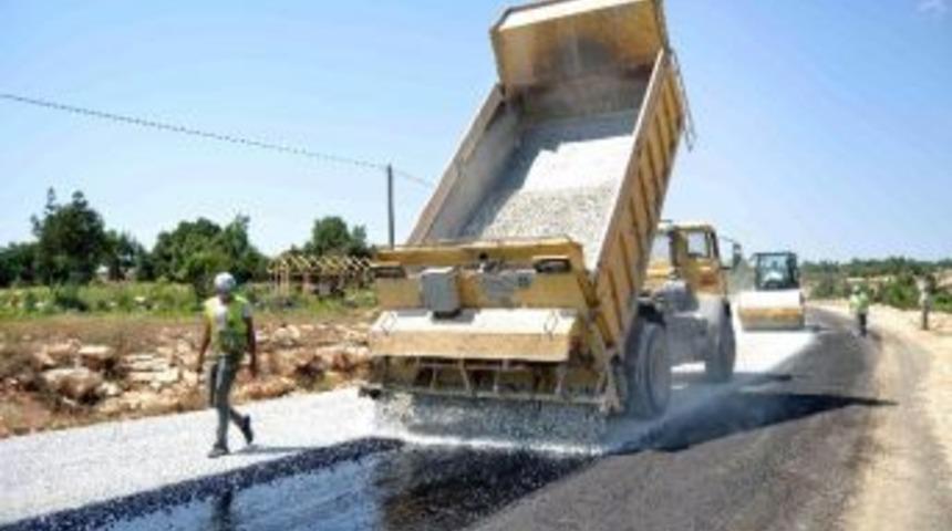 B&uuml;y&uuml;kşehir Belediyesi Asfaltlanan Yolları Hizmete Sundu