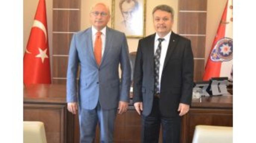 Milletvekili &Ccedil;akır&ouml;zer&rsquo;den Başsağlığı Ziyareti