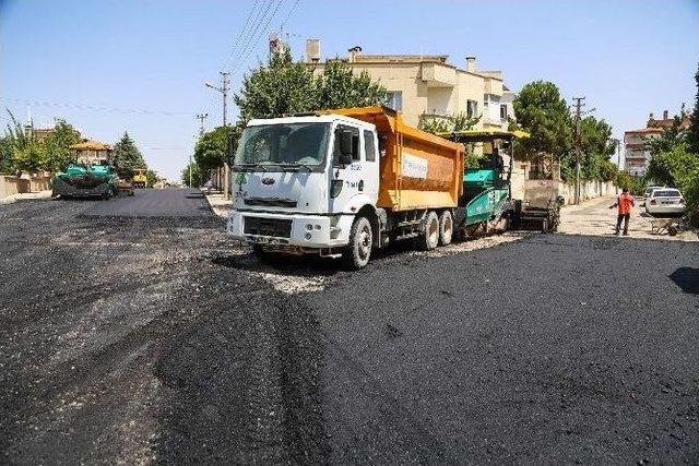 Şehitkamil Belediyesi Mahalleleri Sıfır Asfaltla Buluşturuyor