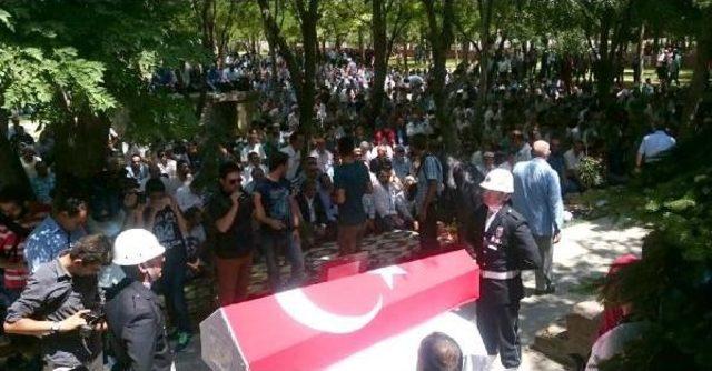 Şehit Emniyet Müdürü Çeken i, Konya’Da 5 Bin Kişi Uğurladı 1