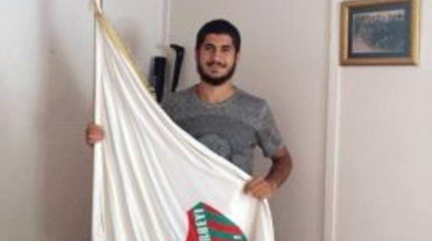 Malatyalı Gen&ccedil; Futbolcu Beylerbeyispor&rsquo;a Transfer Oldu