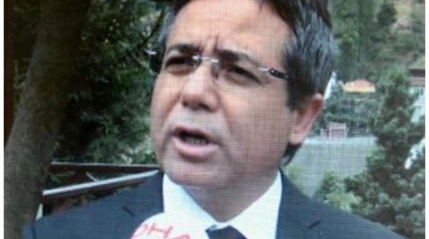 Artvin Valisi Cirit: Savcıların Yanında &Ouml;z&rsquo;&Uuml;n Soyadında Bir De Kadın Vardı