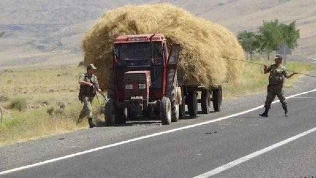 Doğubayazıt- Iğdır Karayolu &Ccedil;atışma Nedeniyle Kapandı (2) 1