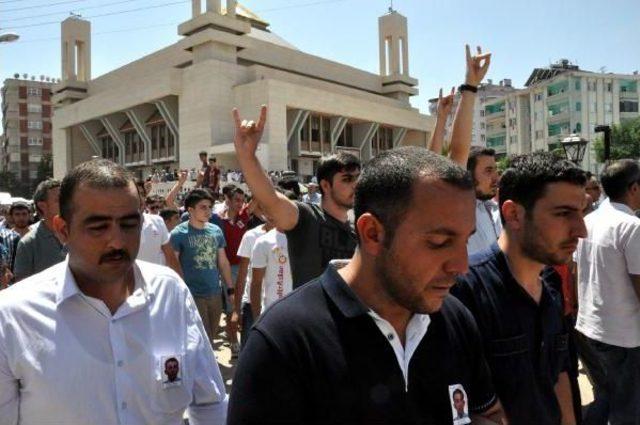 Silopi'de Şehit Olan Polis Memuru Elazığ'da Gözyaşlarıyla Toprağa Verildi