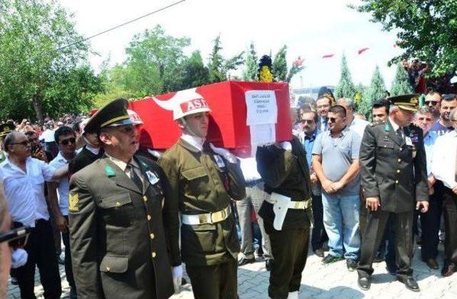 Denizli Şehidini Alkışlar Ve Gözyaşlarıyla Uğurladı