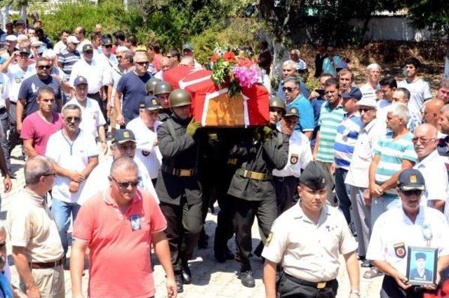 Bodrum'da Kıbrıs Gazisine Son Görev