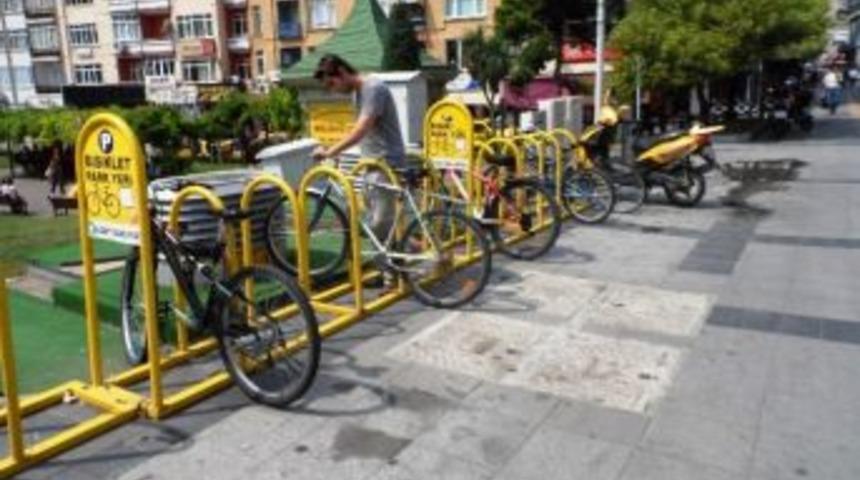 İzmit&rsquo;te 164 Bisiklet Park Yeri Var