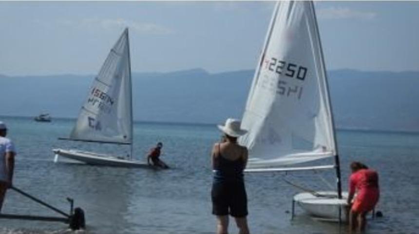 Burhaniye&rsquo;de Yelken Yarışları Yapıldı