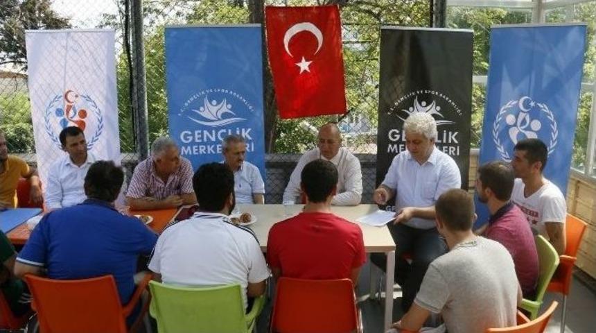 İlkadım Gen&ccedil;lik Merkezi &ldquo;hayallerime Dokun&rdquo; Projesi