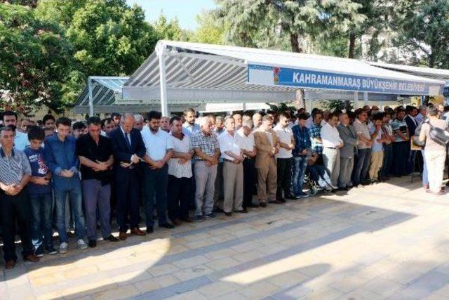 Şanlıurfa Belediye Başkanı Güvenç Annesini Kaybetti (2)