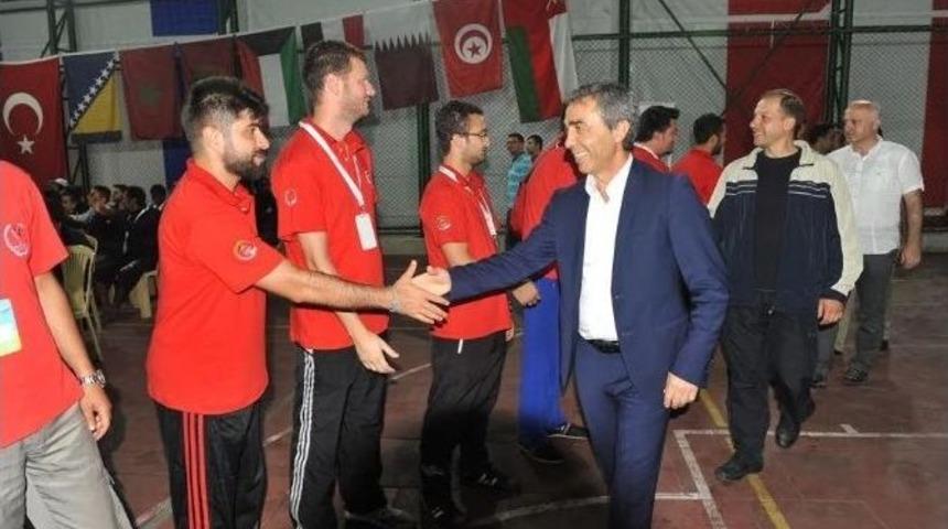 Uluslararası Gençlik Kampı Ateşi Düzköy’de Yandı