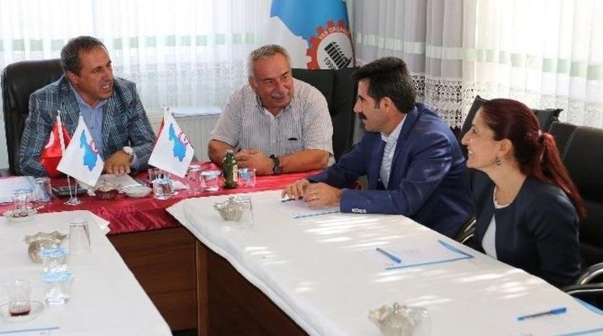 Eş Başkanlardan Osb&rsquo;ye Tebrik Ziyareti