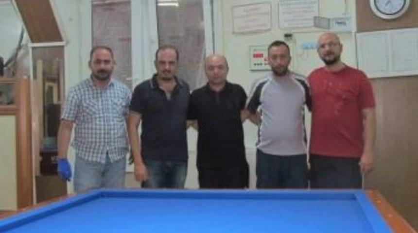 &Ouml;zel Ege Turnuvasında Kırşehirli Bilardocular Derece Yaptı