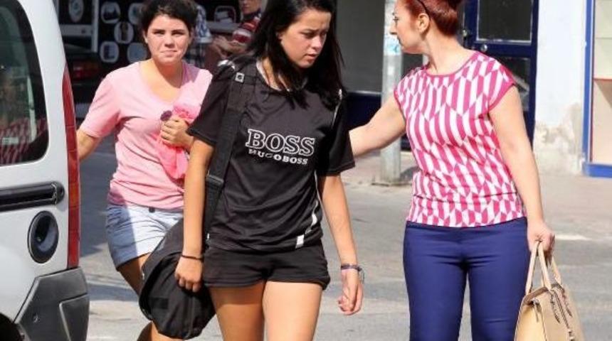 Norve&ccedil;li Kızlar Mersin'de Bulundu