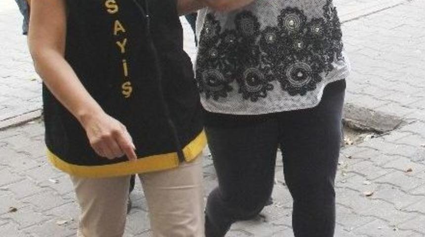 Nikah G&uuml;n&uuml; Cezaevine Girdi