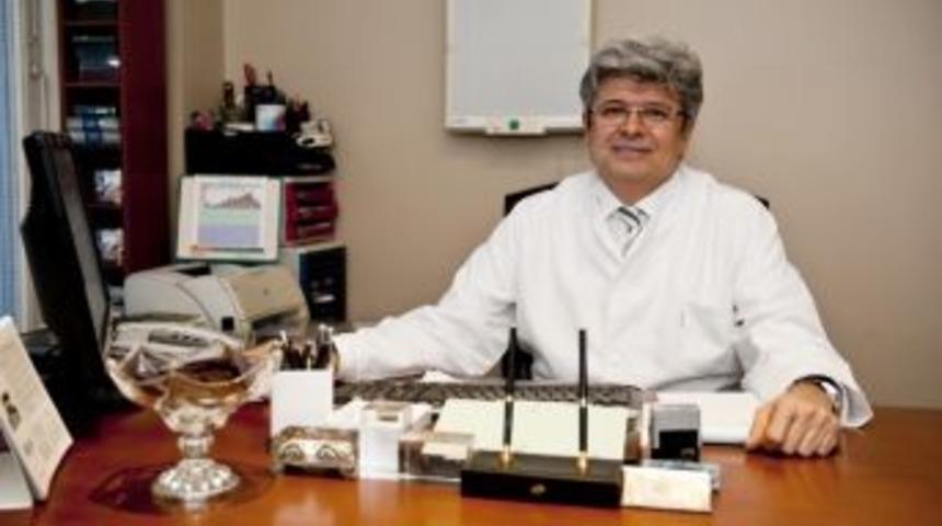 Prof. Dr. Faruk Buyru&rsquo;dan Hamilelere Yaz Aylarında S&uuml;t Tavsiyesi