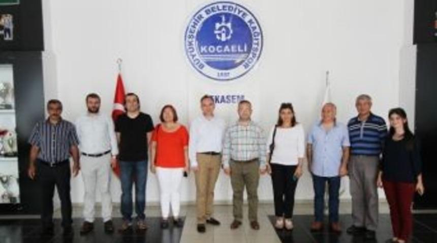 Satranç Federasyonu Başkanı Kağıtspor’u Ziyaret Etti