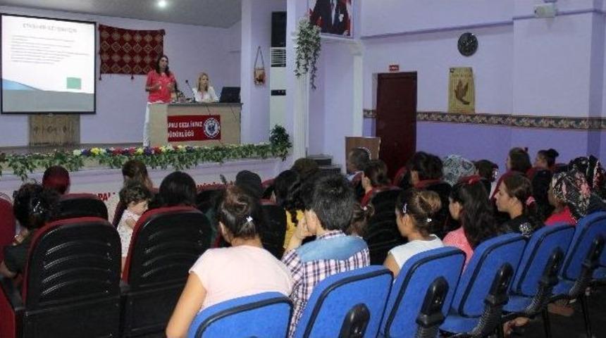 Tutuklu Kadınlara &ldquo;anne Ve &Ccedil;ocuk İlişkisi&rdquo; Semineri
