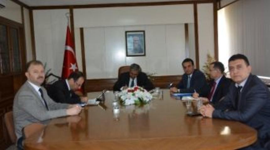 Niğde&rsquo;de Hastanelerin Genel Durumu Masaya Yatırıldı