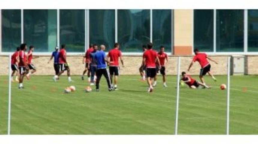 Kayserispor Osmanlıspor&rsquo;a Bileniyor