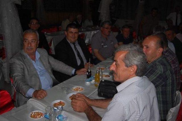 &Ccedil;akan &Ccedil;aycuma Eski Mhp İl&ccedil;e Başkanının D&uuml;ğ&uuml;ne Katıldı 1