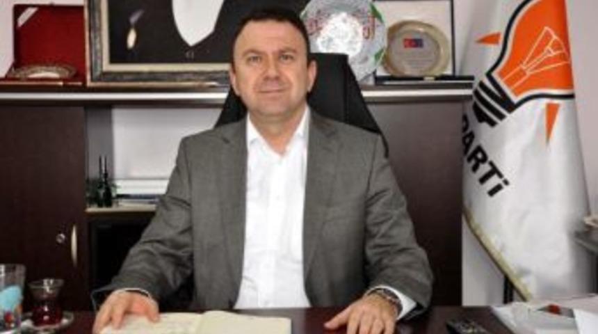&Ccedil;anakkale'de Pilav Ve Helva Polemiği S&uuml;r&uuml;yor
