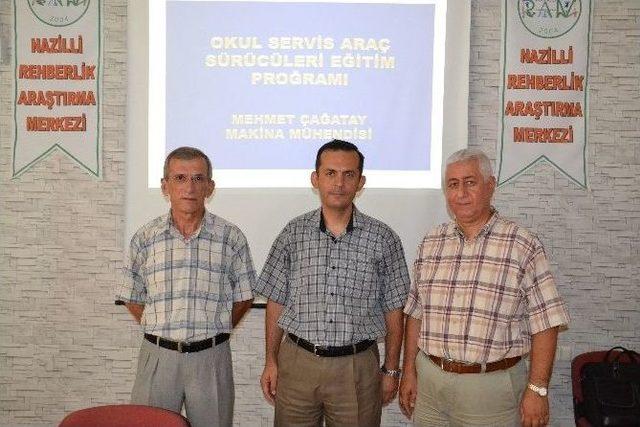 Nazilli’de Okul Servisi Sürücülerine Eğitim Veriliyor