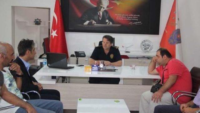 L&ouml;semili Ve Down Sendromlu Gen&ccedil;lerden Polise Taziye Ziyareti 1