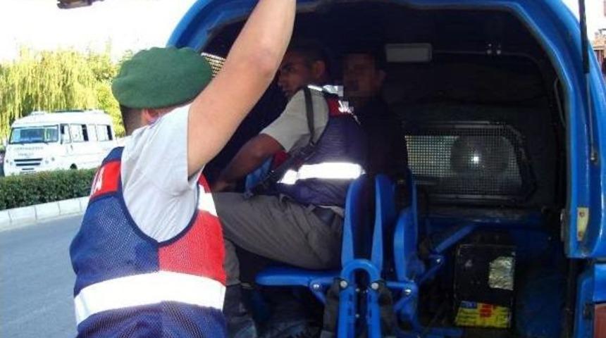 Cinayet Zanlısı Baba Oğul Tutuklandı