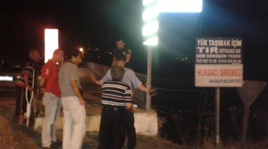 Anamur'da Polis Noktasına Pompalı T&uuml;fekle Saldırı: 1 Yaralı