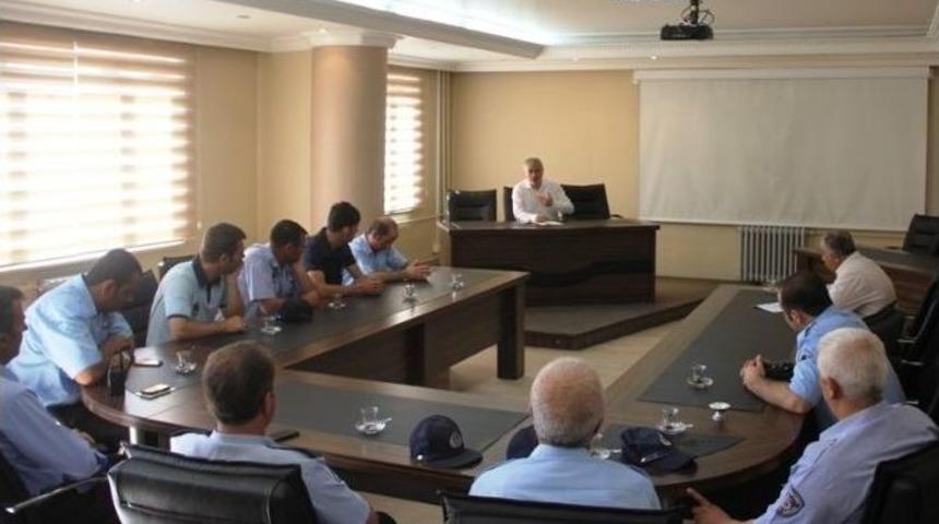 Başkan Memiş, Zabıta Personeliyle Toplantı Yaptı