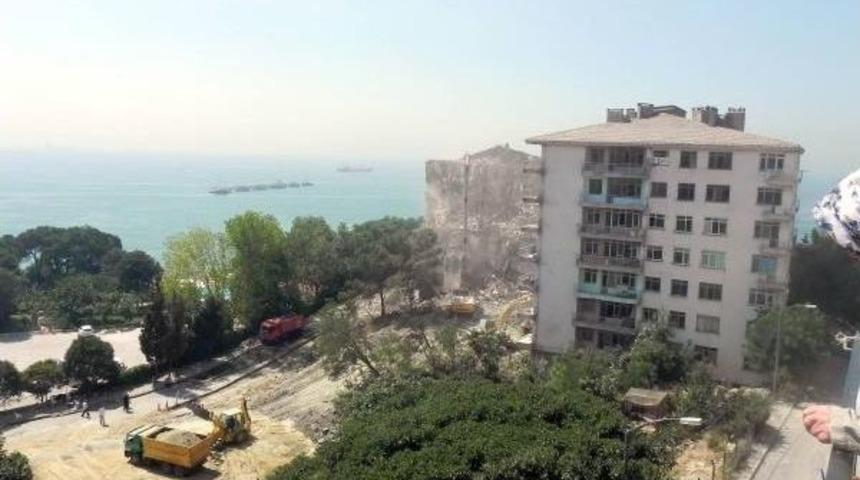 Bakanlar Kurulu Kararı Ile Konutların Yıkıldığı B&ouml;lgeye 380 Bin Voltluk Hat