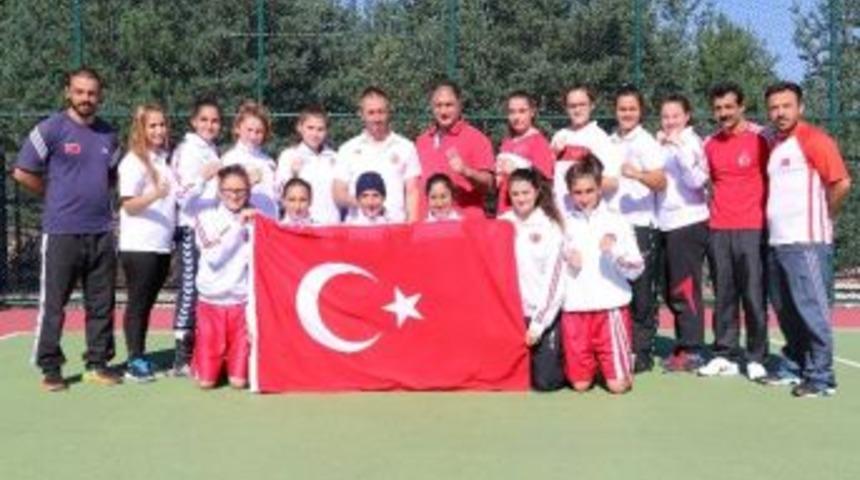 Ringin Sultanları Avrupa Yolcusu