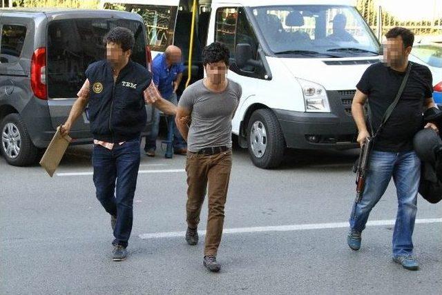 Samsun&rsquo;da Ter&ouml;r Operasyonu: 6 G&ouml;zaltı 1