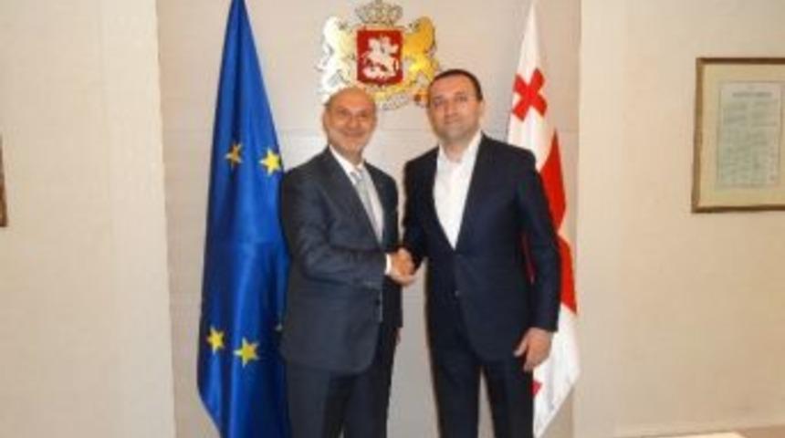 Deik Başkanı Vardan G&uuml;rcistan&rsquo;da