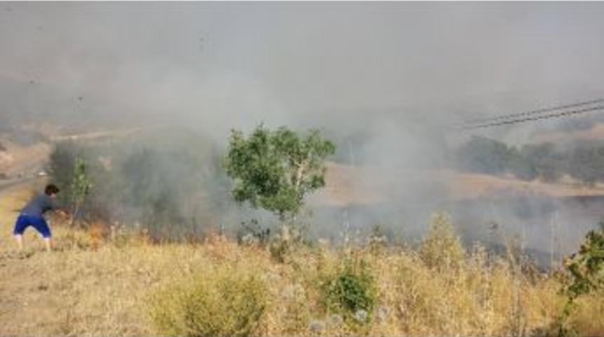 Pkk, Askeri Pusuya D&uuml;ş&uuml;rmek İ&ccedil;in Orman Yaktı