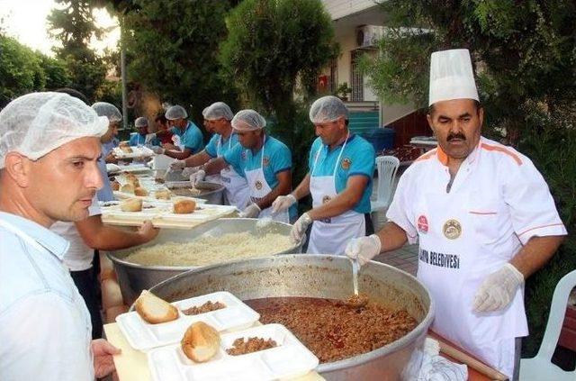 Alanya Belediye Başkanı Yücel, Şehit Polisin Mevlidine Katıldı