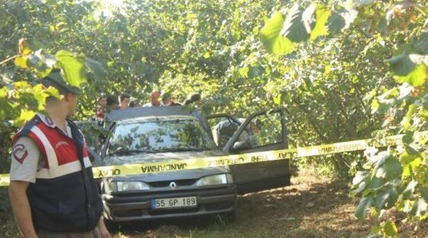 Muhtar Otomobilinde &Ouml;l&uuml; Bulundu