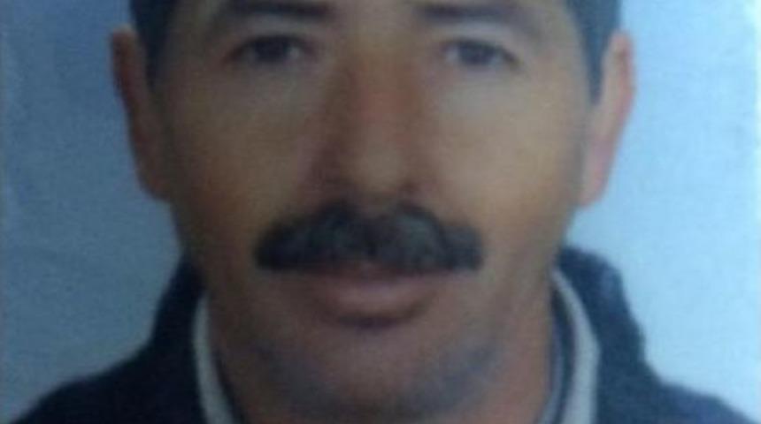 Evin &Ouml;n&uuml;n&uuml; Kapatan Odunlar Y&uuml;z&uuml;nden Akrabalar Arasında &Ccedil;ıkan Kavga Cinayetle Sonu&ccedil;landı