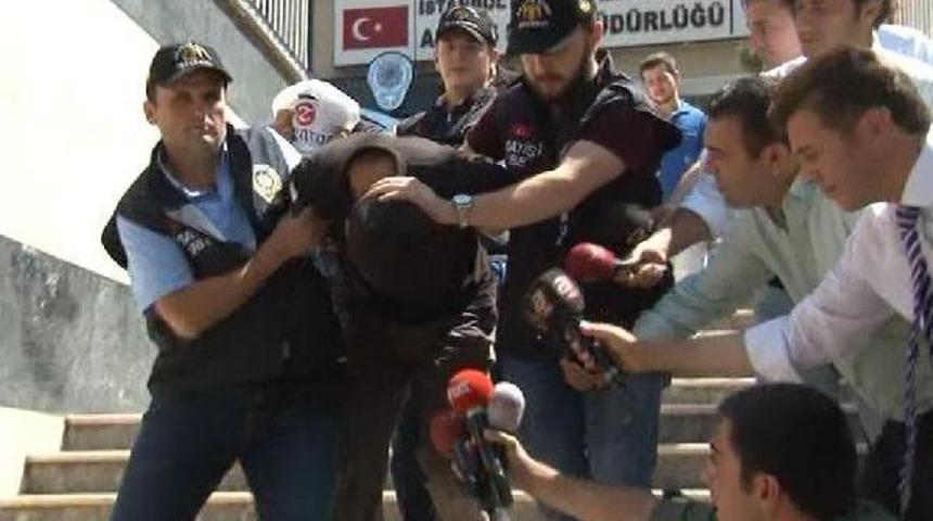 Jiletli Saldırgan Adliyeye Sevkedildi (1)