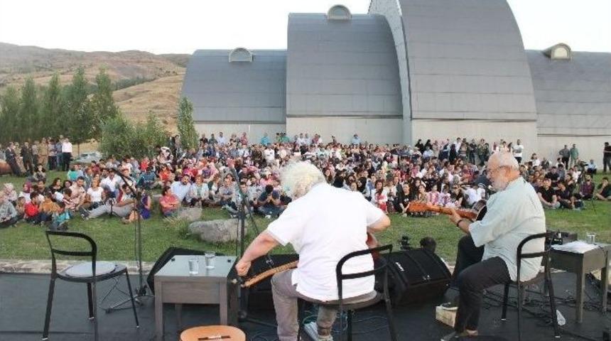 Baksı M&uuml;zesi 10. Yılını Kutluyor