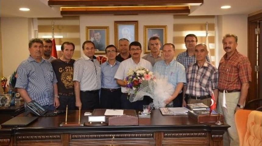 Afyonkarahisarlılardan Başkan &Ccedil;elik&rsquo;e Teşekk&uuml;r