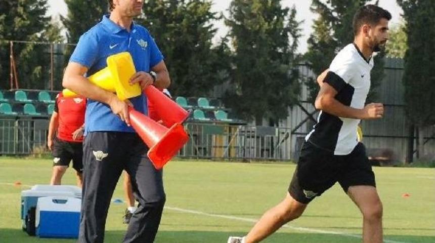 Akhisar Belediyespor'da Cihat Arslan Fırtınası