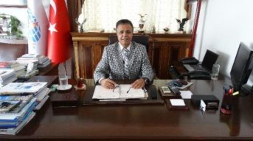 Iuc Başkanı Azizoğlu’ndan Teröre Şiirli Tepki